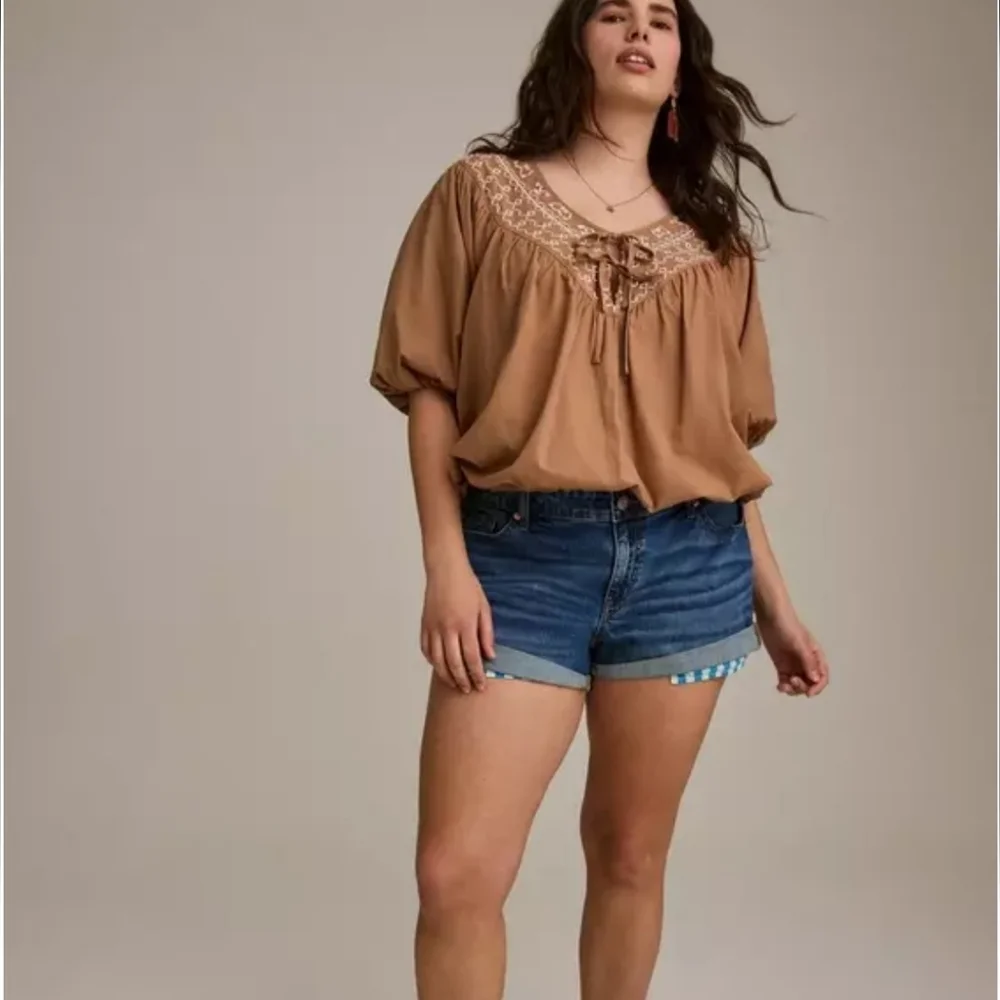 FESTI Bubble Top Size 00 Medium 10 Taupe Embroidered Blouse Top Torrid Tie Chest - Picture 3 of 11